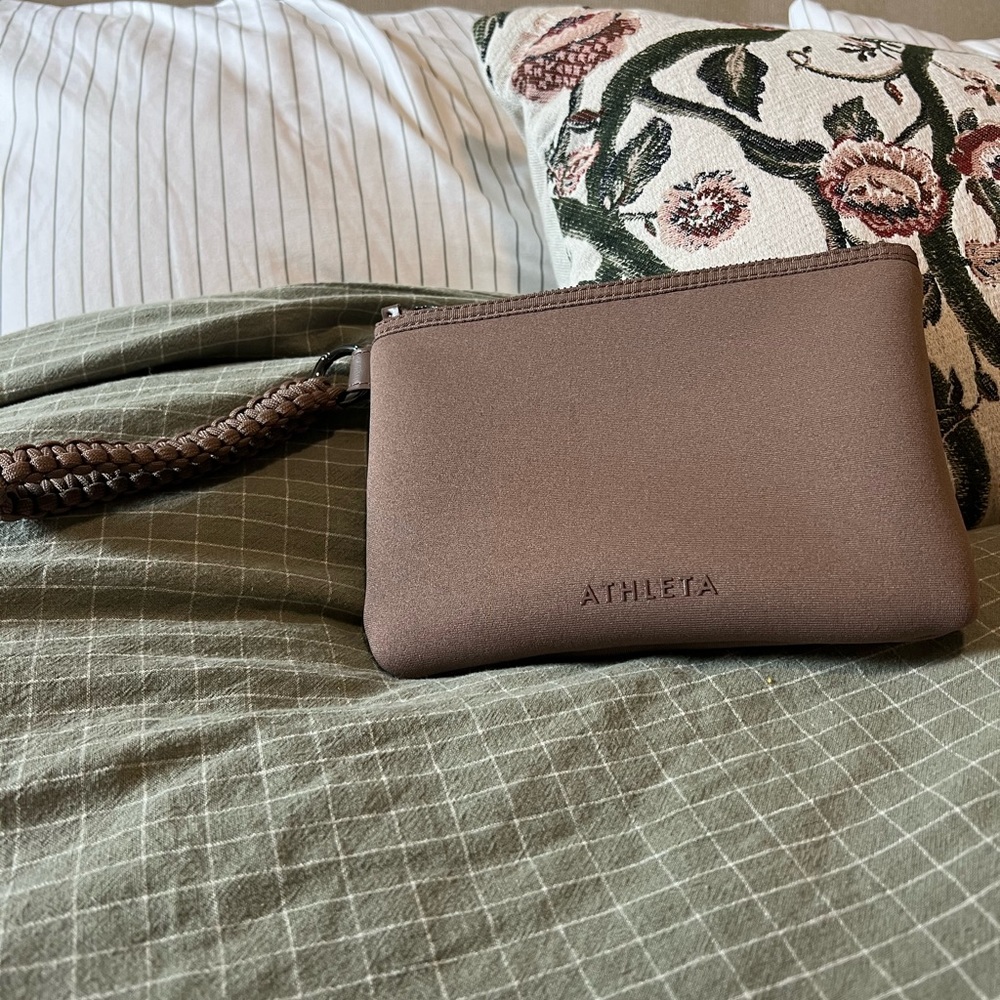 Taupe Athleta Revive Zip Pouch